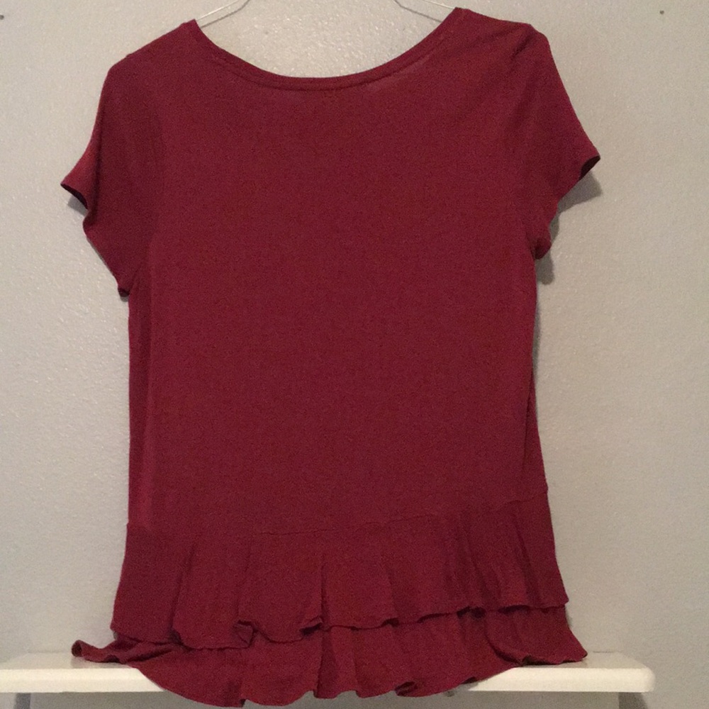 Red ruffled tee - Picture 2 of 2